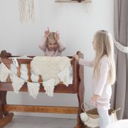 deti hranie koliska